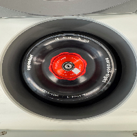 Eppendorf 5424 Centrifuge image 0
